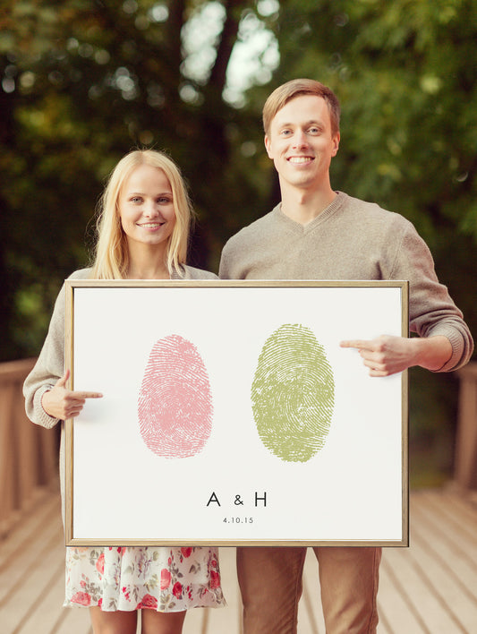 Save the date sign with couples fingerprints